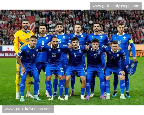 绿茵场上的冰与火：波兰与直布罗陀的对决，不止是足球